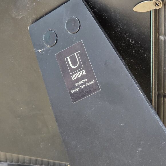 Umbra Design Tom Vincent Metal Vent 306234-410 4X6 Nickel Photo Picture Frame - Picture 5 of 13